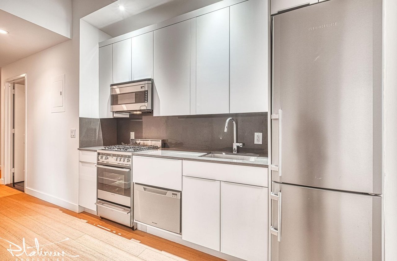 116 John Street, Apt 2905