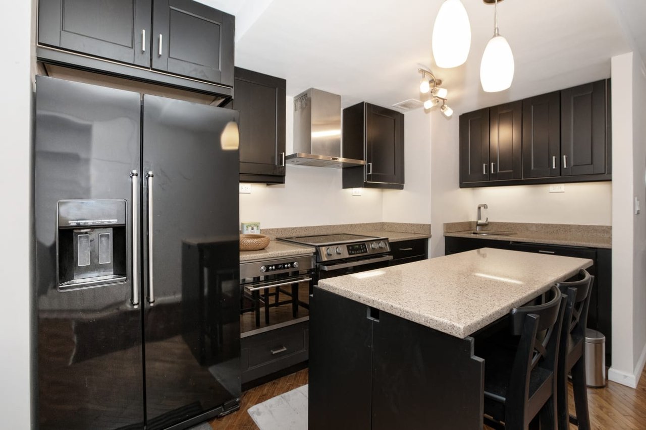 124 E 79th St, #14A