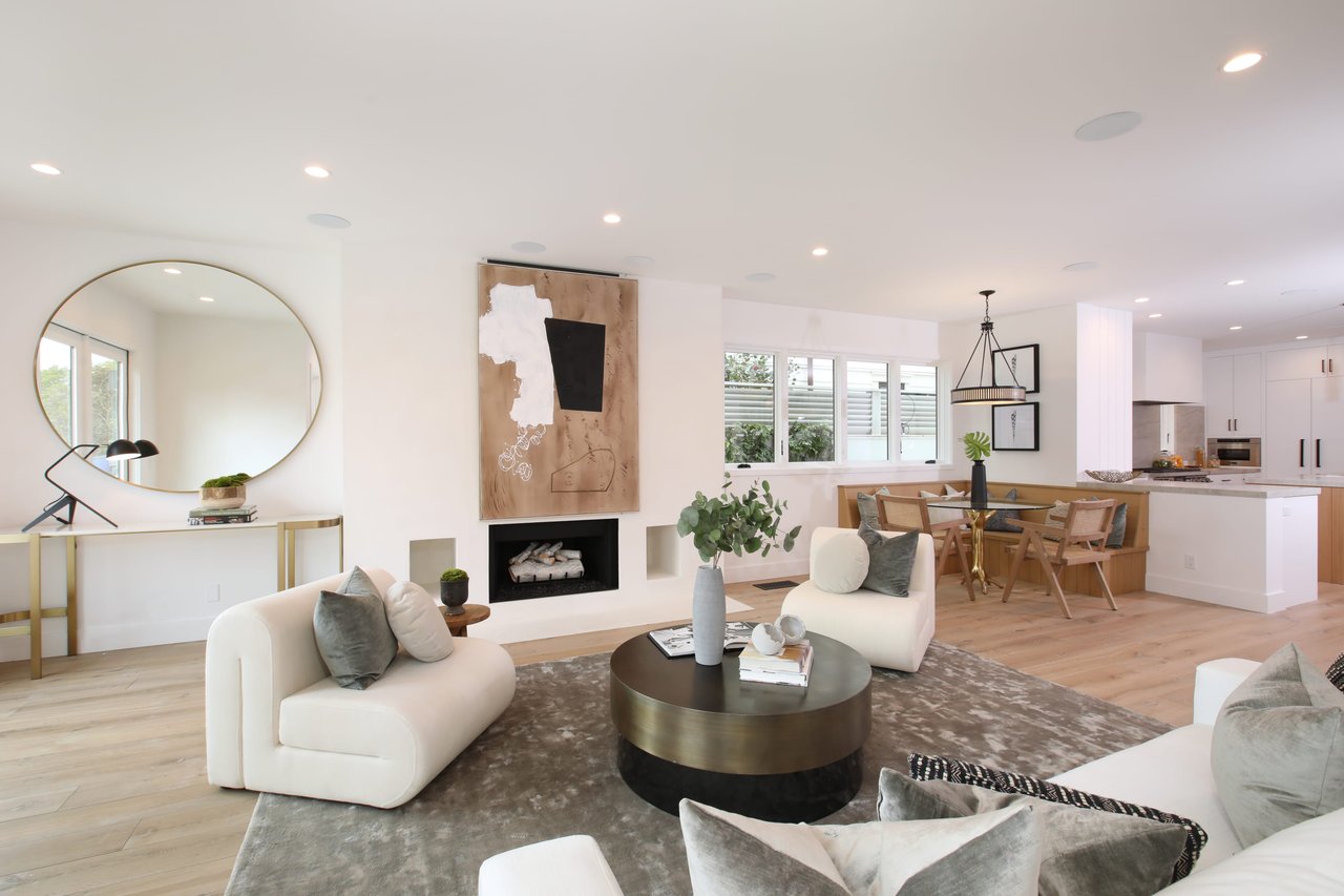 309 Poinsettia Avenue