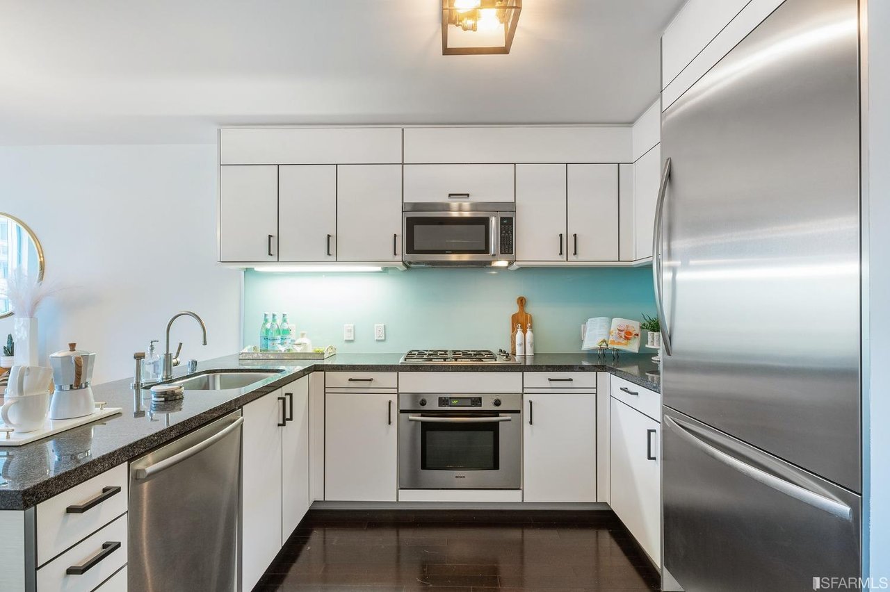 338 Spear St, #20c