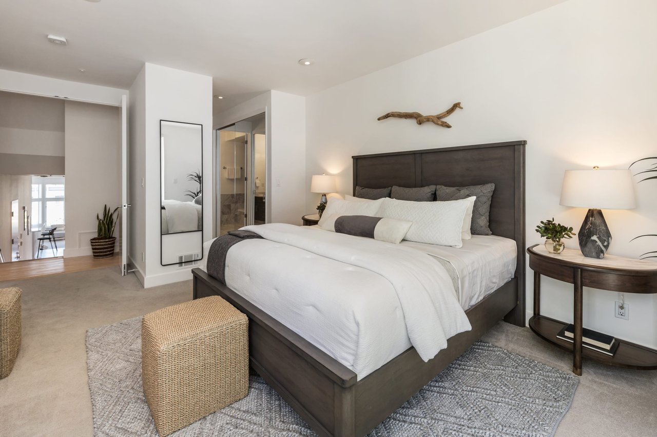 Generously Sized Condo Near Duboce Park