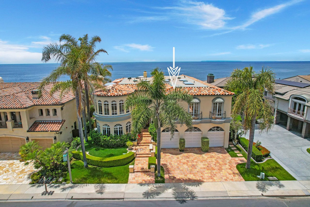 Bluff Front Ocean View Estate