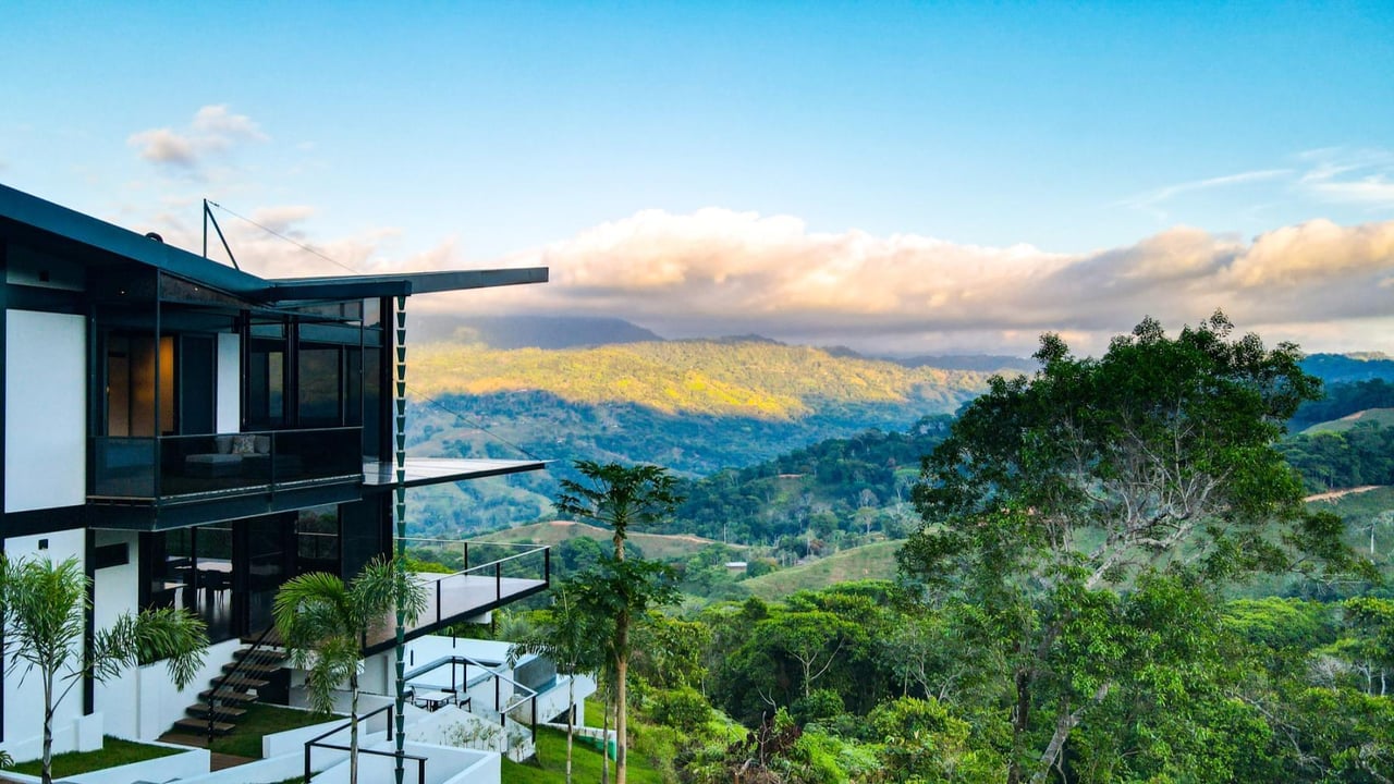 Boutique Hotel Rental Investment, Dominical, Puntarenas