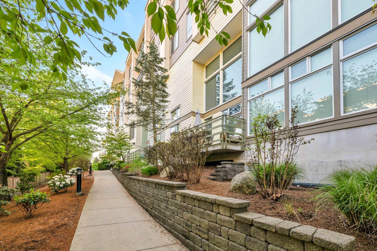 12-15850 26 Ave