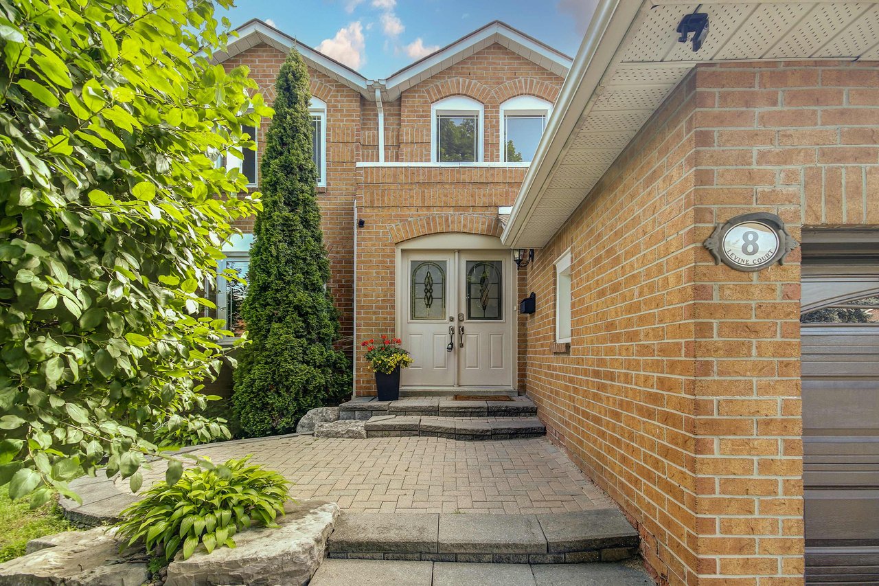 8 Levine Court