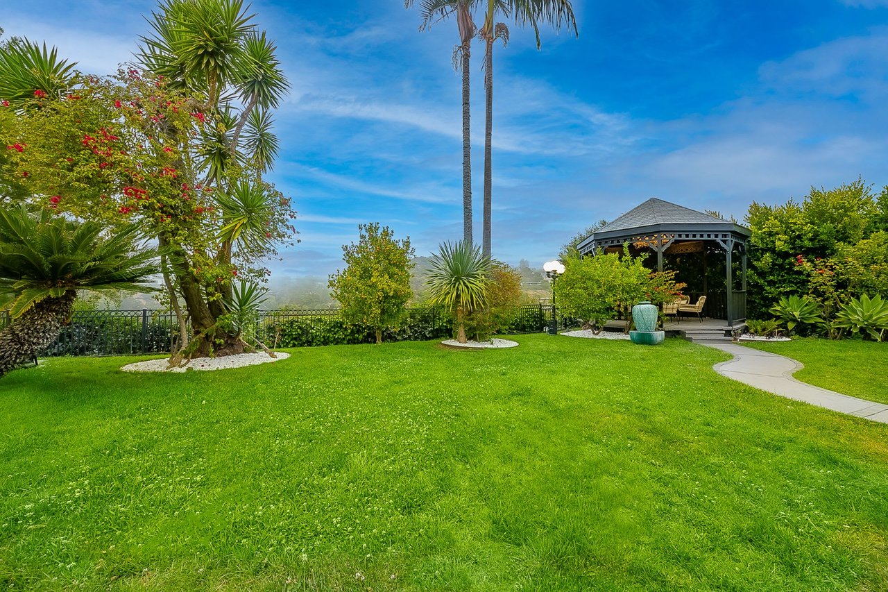 The Beverly Hills Canyon View Villa