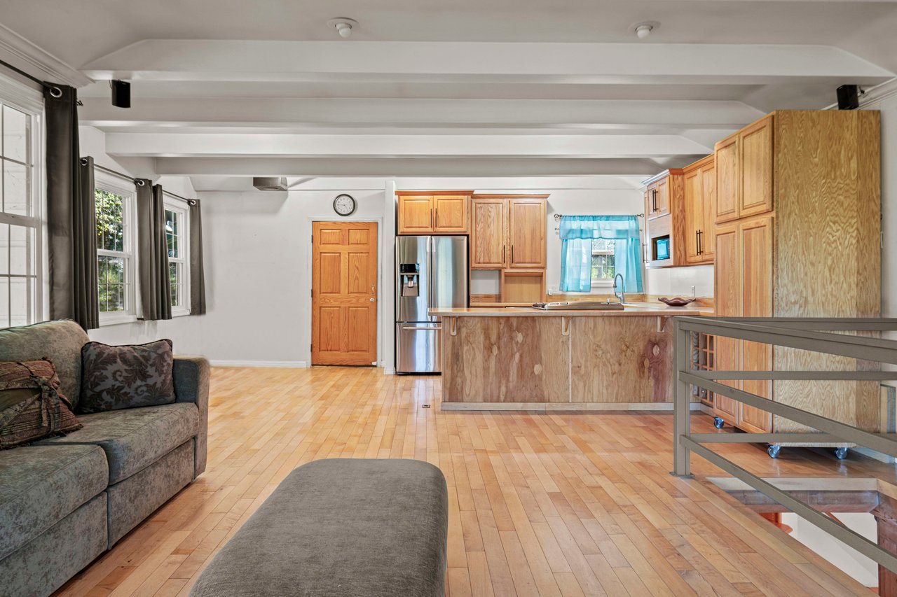 3361 Cedar Creek Rd