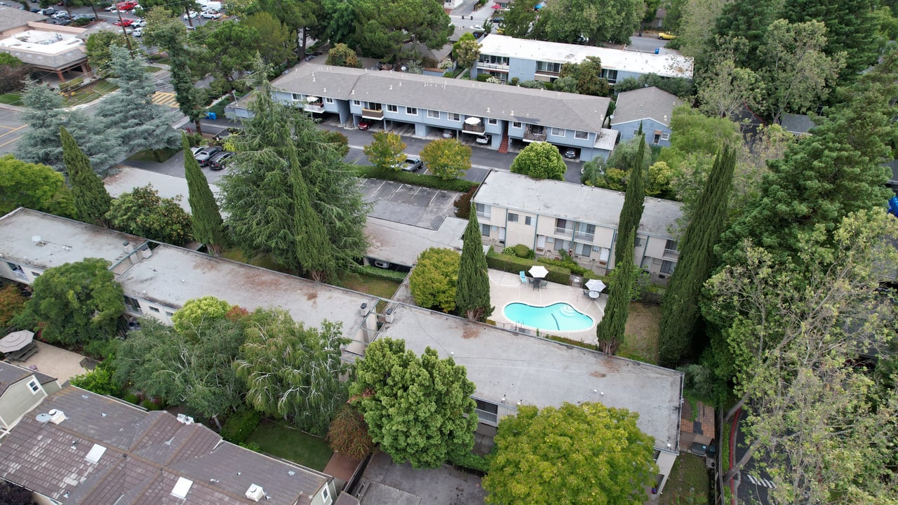 429 N Rengstorff