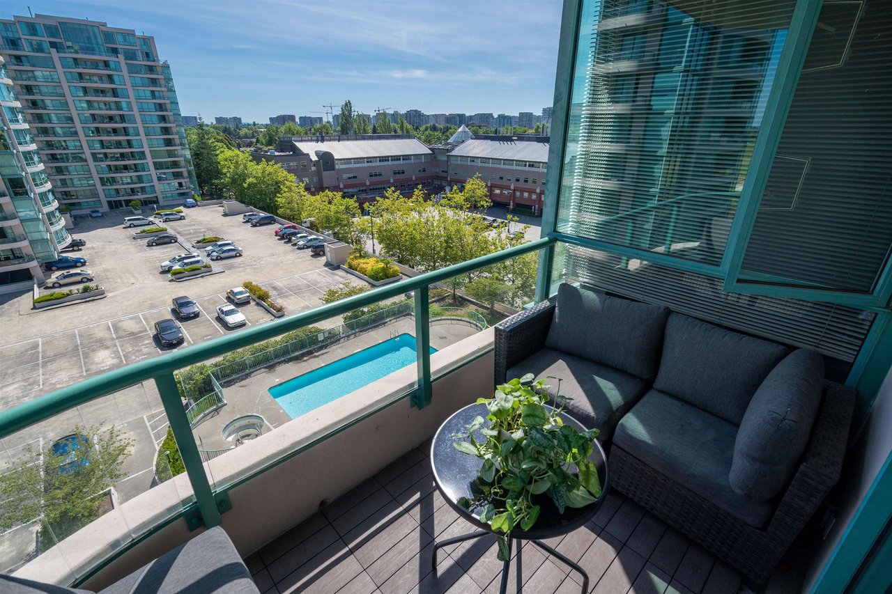 907-8871 Lansdowne Rd