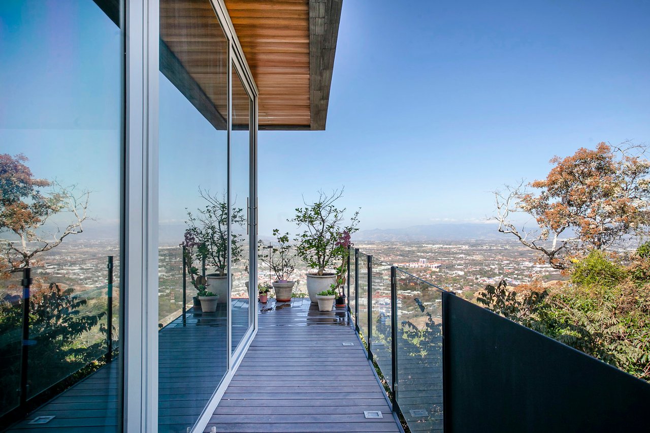 Contemporary Sunset View Villa, Escazu, San Jose
