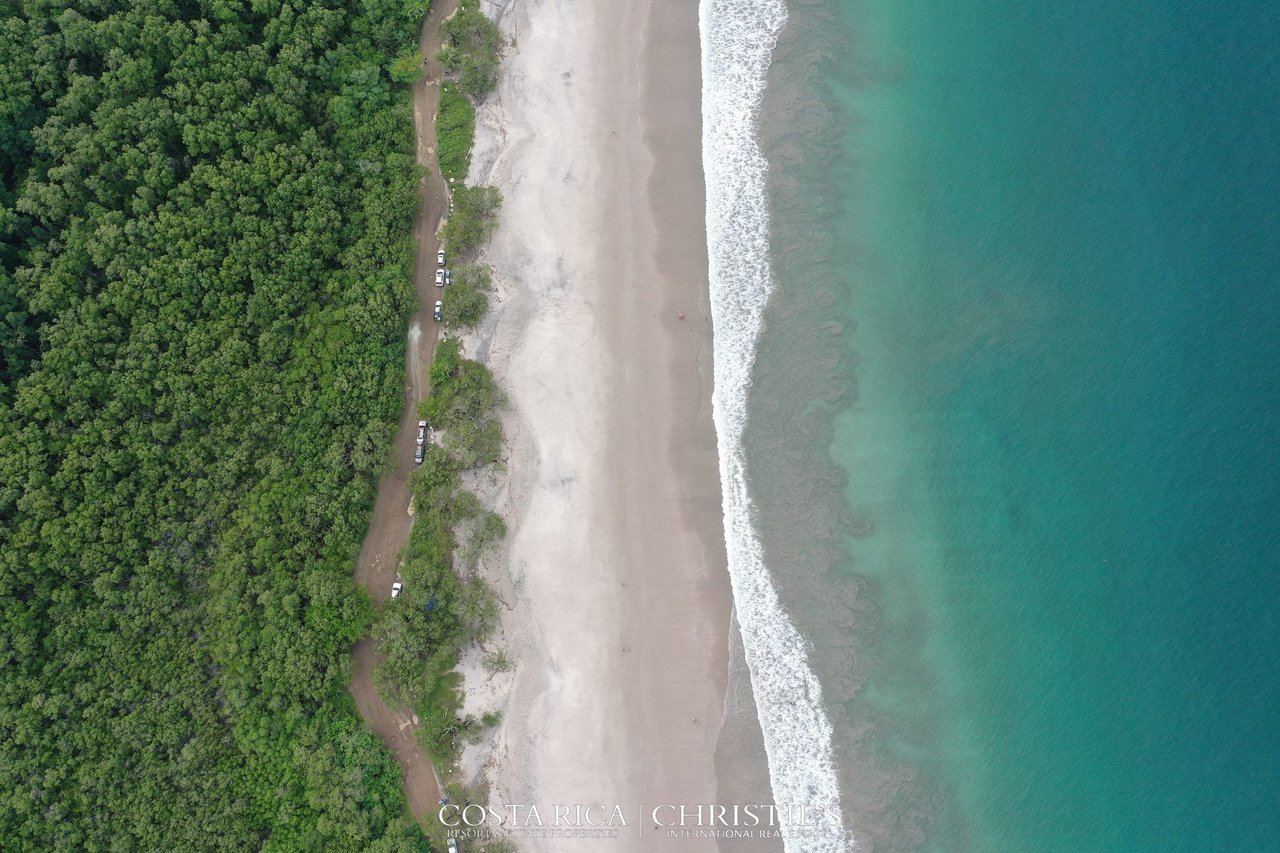 Cantomar Beachfront Residence #1