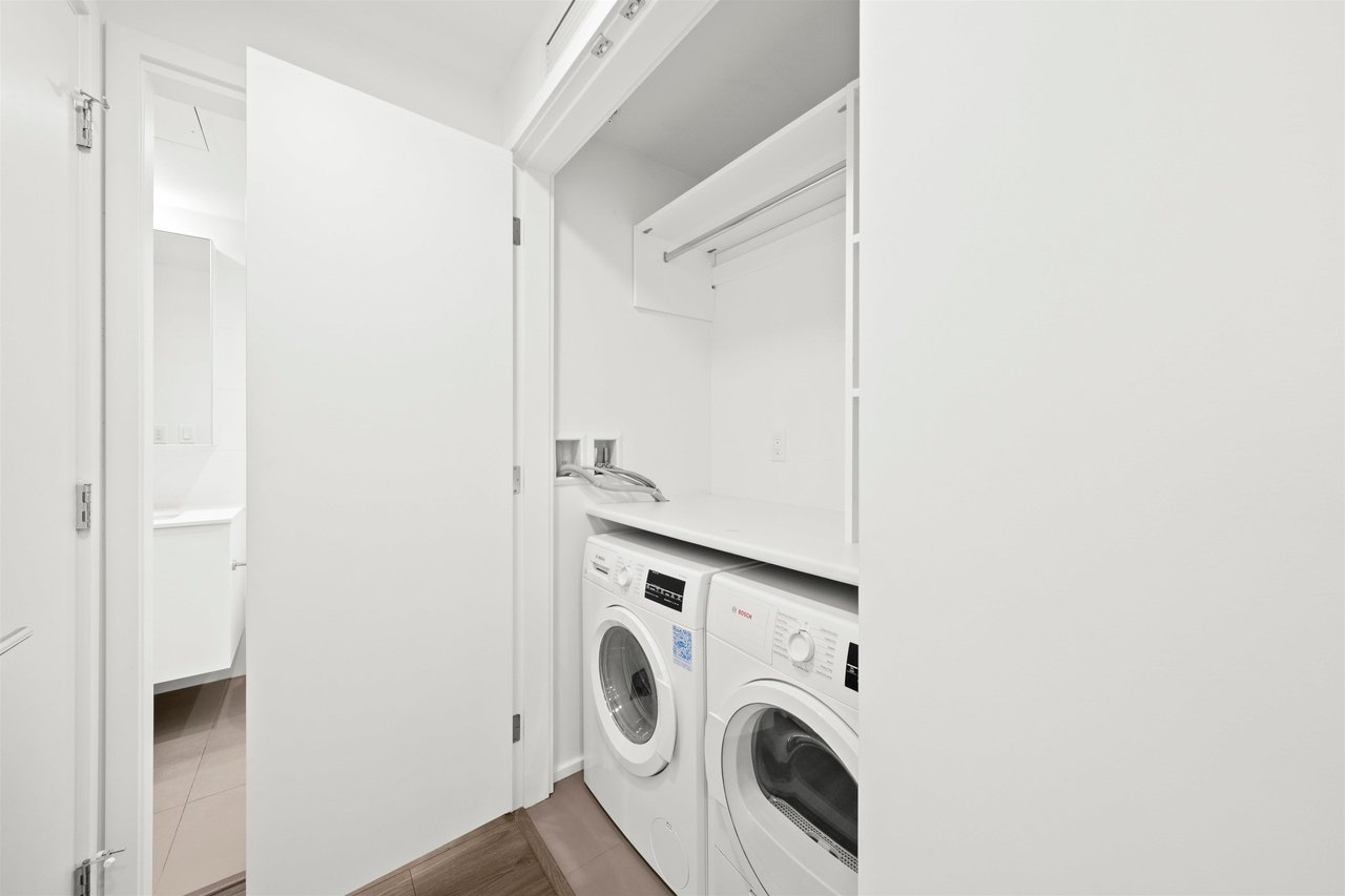3208-3809 Evergreen Pl