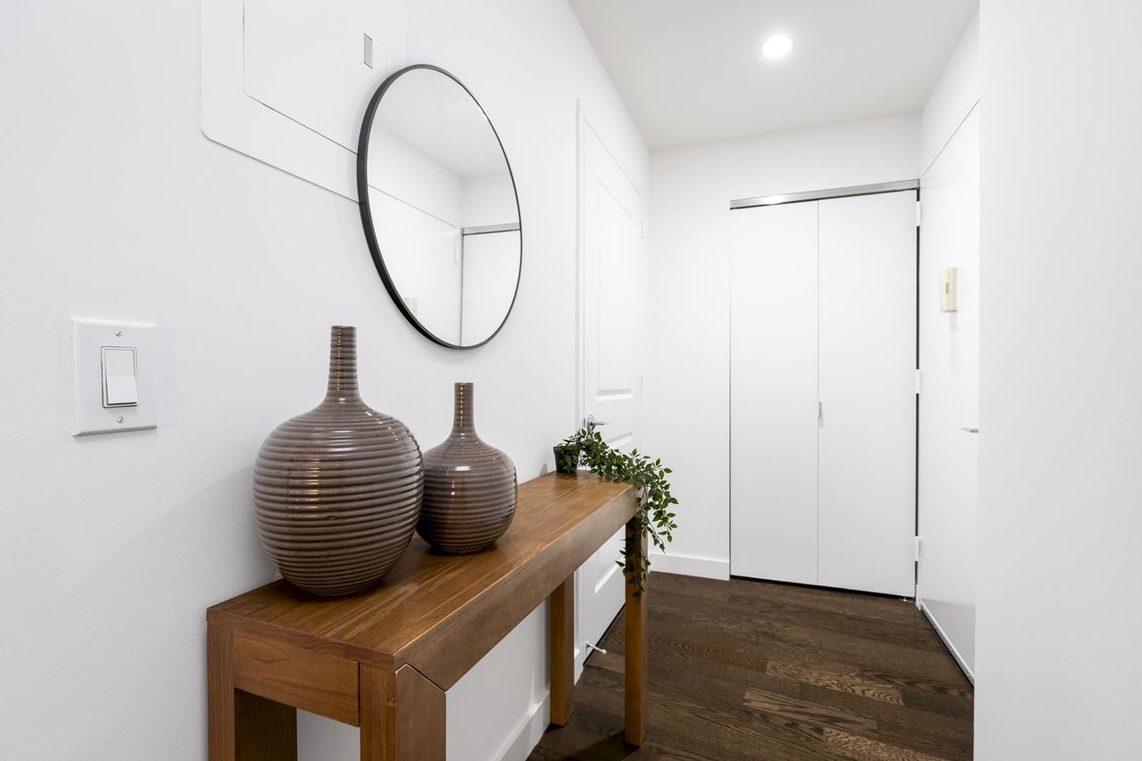 116 John Street, Apt 1901