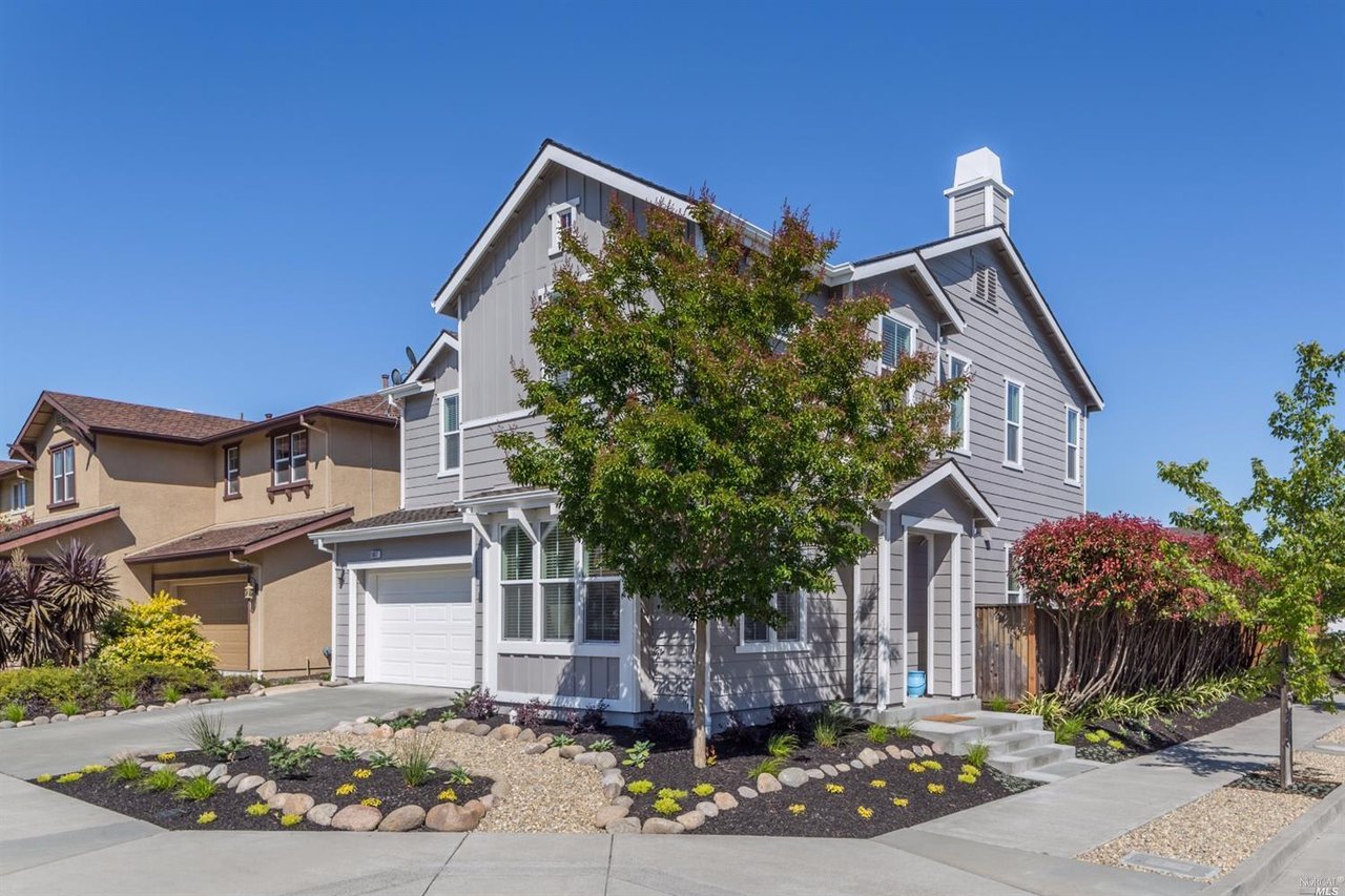 1802 Sage Way
