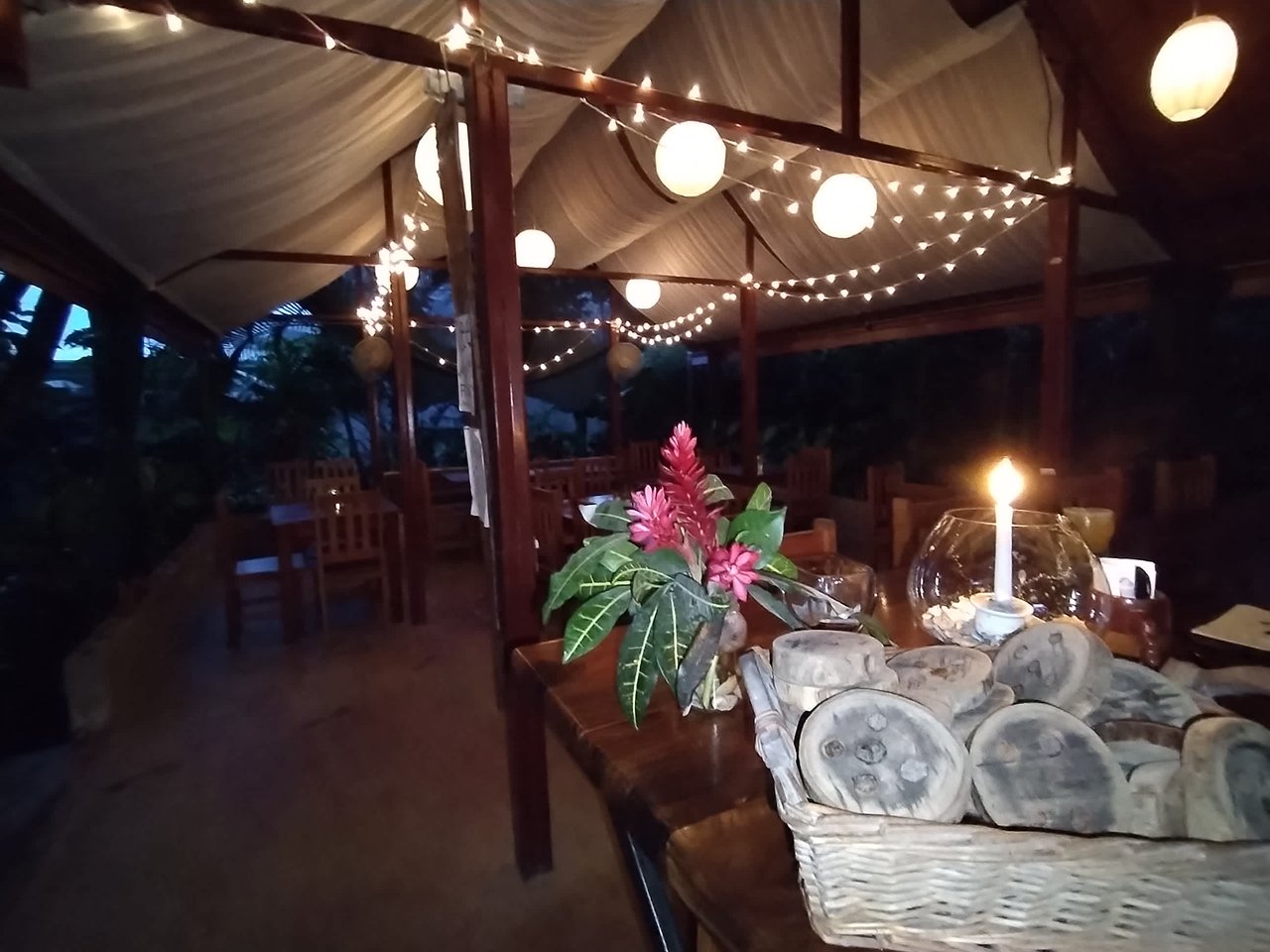 Established Restaurant with Living Quarters in Prime Uvita Location