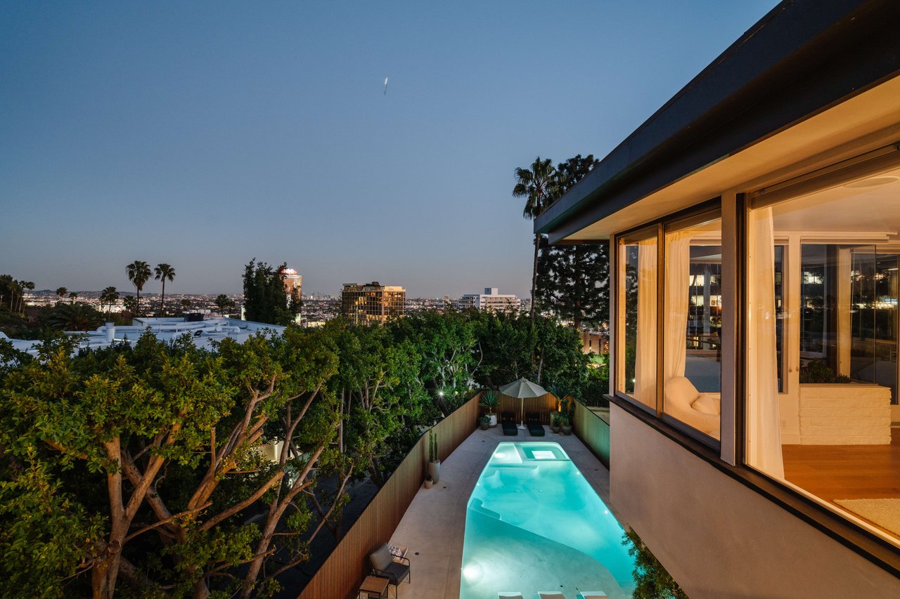1155 Sunset Hills Rd, Los Angeles