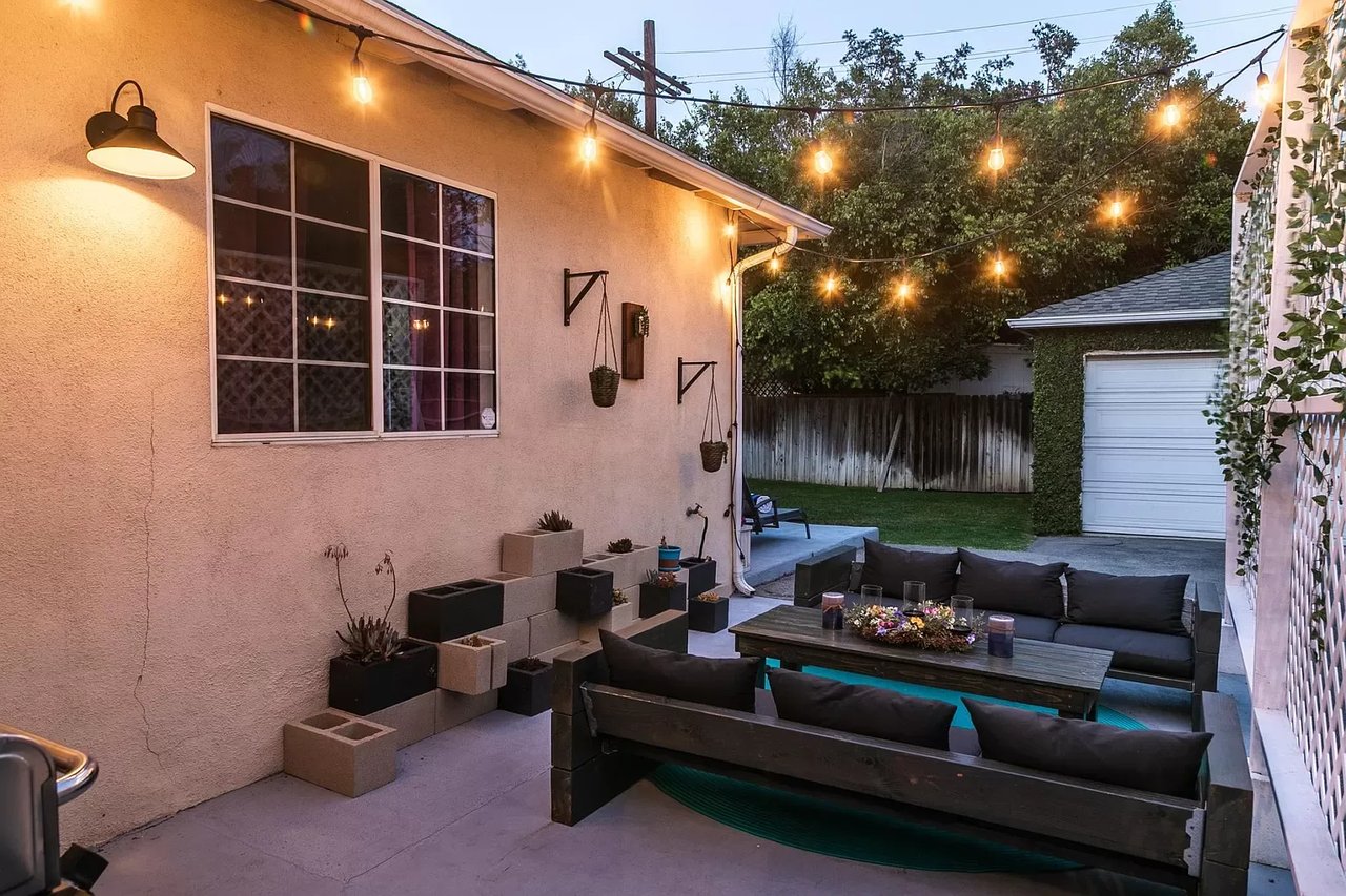 4328 Alcove Ave