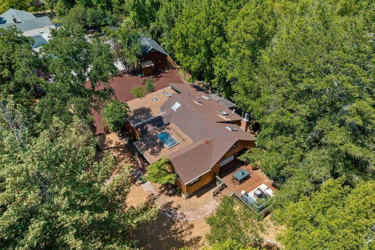 221 Redwood Drive