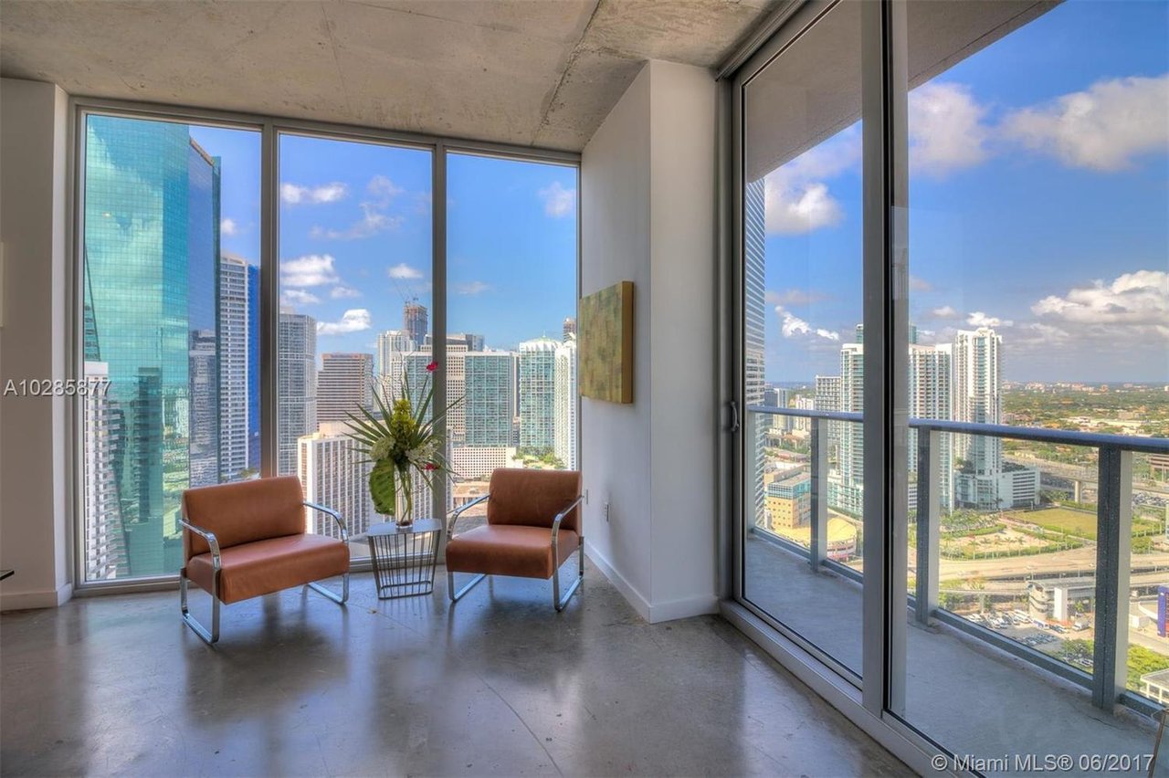 151 SE 1st St, #3211