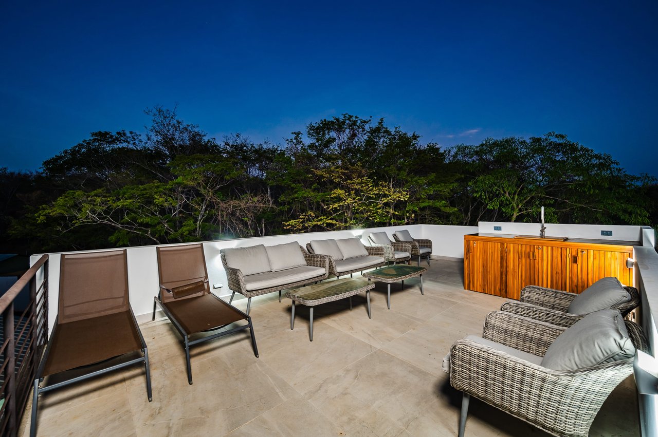 The Enclave | Ultra-Modern 5 Bedroom Villa Located Minutes From the Beach!