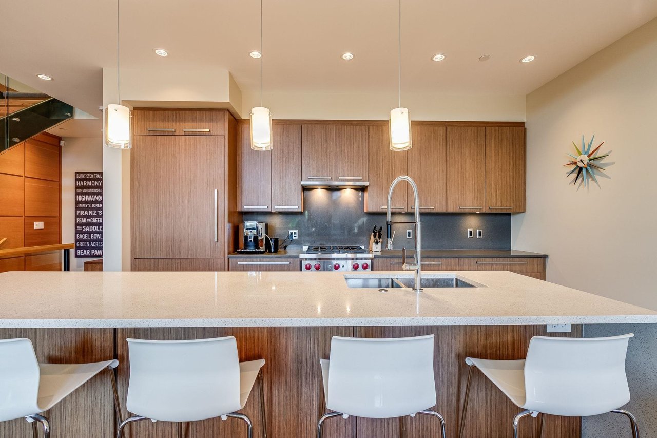 34-8400 Ashleigh Mcivor Dr