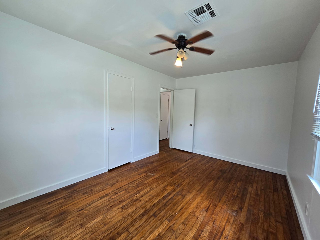 1518 N Tucker