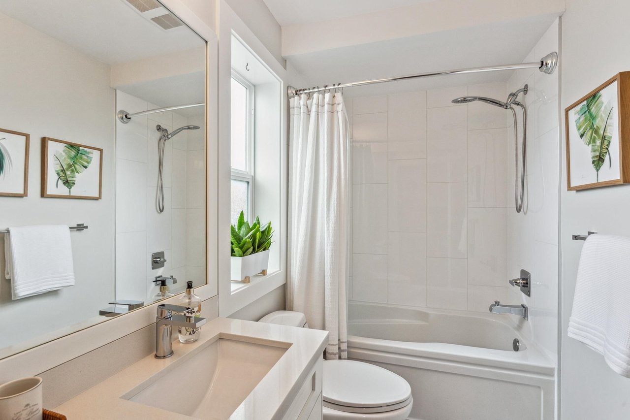 1369 E 13th Avenue, Vancouver