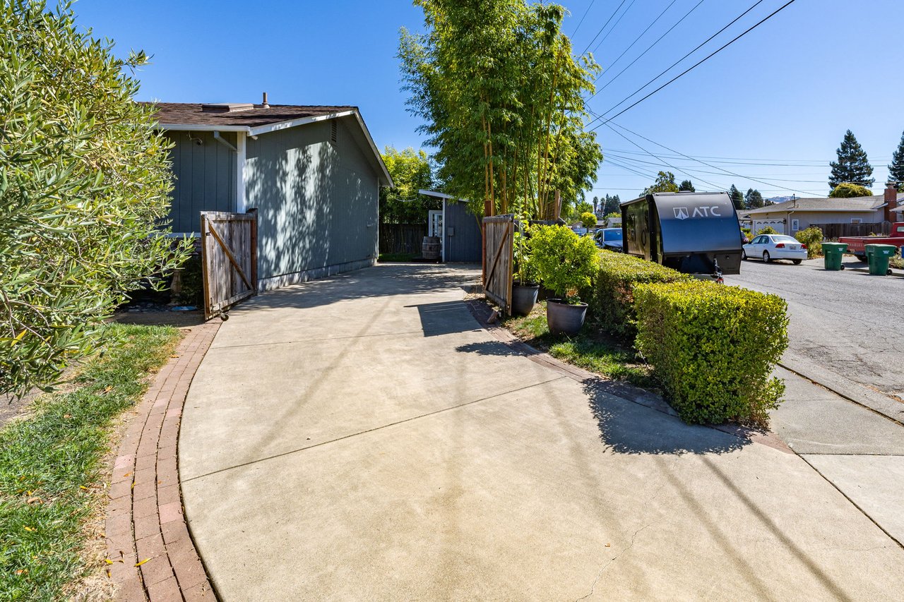 Charming Single-Level Home in the Heart of Rohnert Park