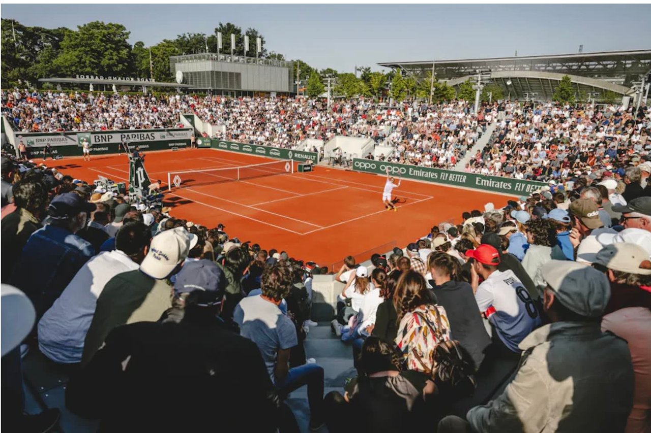 Elevate Your Tennis Experience at Sarasota’s USTA award-winning tennis club.