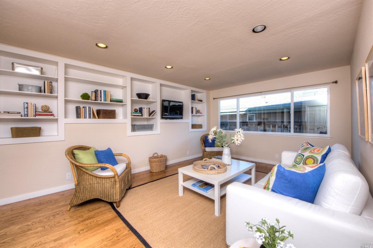 Charming Waterfront Property with Private Boat Dock- Represented Seller