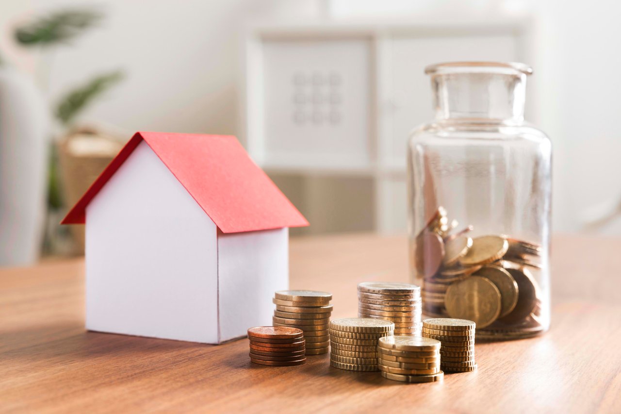 Tips for Saving for a Down Payment: Making Your Dream Home a Reality