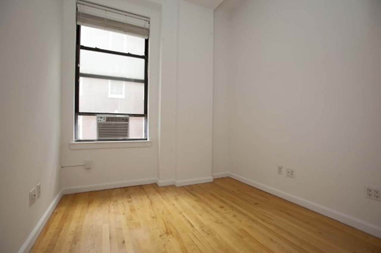 135 William Street, Apt 6-A