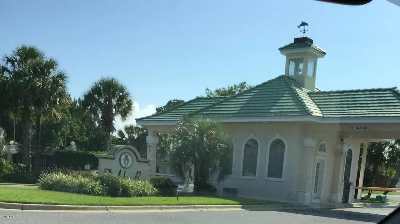 7009 STARFISH Court