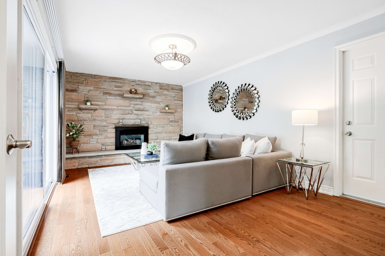 16 Henry Corson Pl