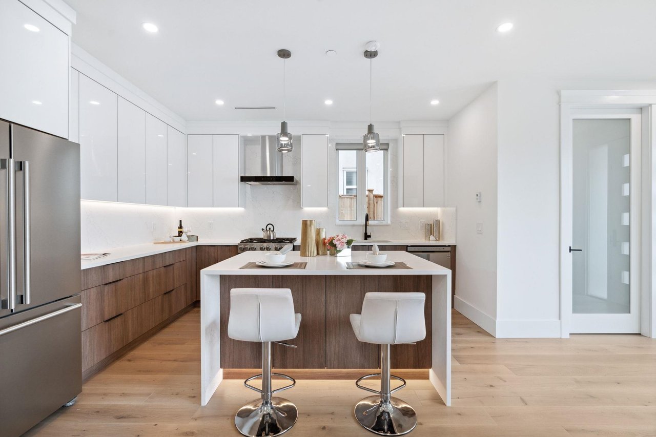 1-2846 Mcgill Street, Vancouver