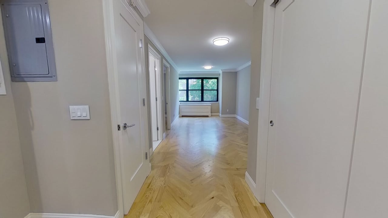 160 E 88th Street Unit: 3-C2
