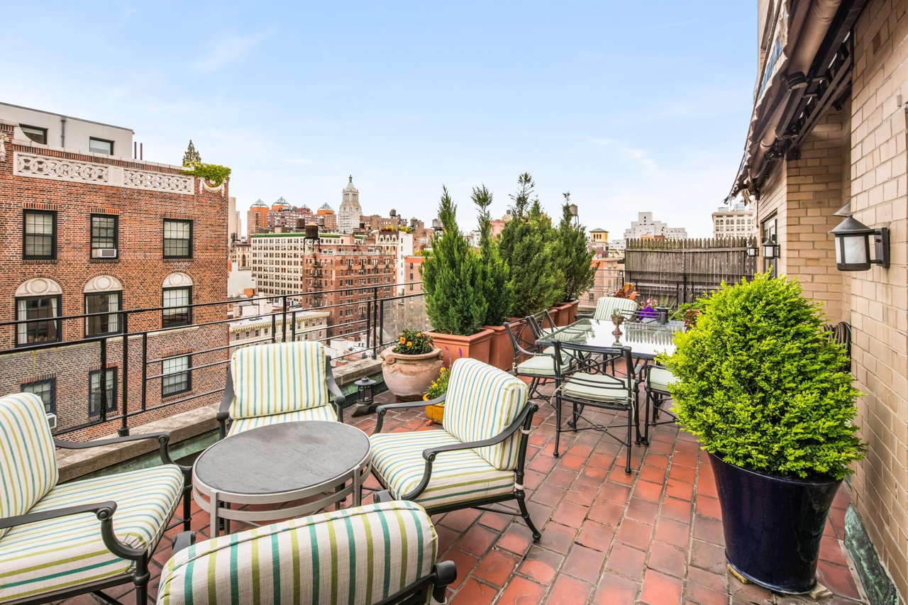 11 5th Ave, #16N