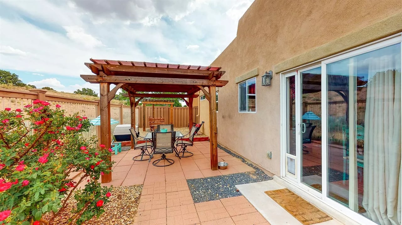 152 Carson Valley Way