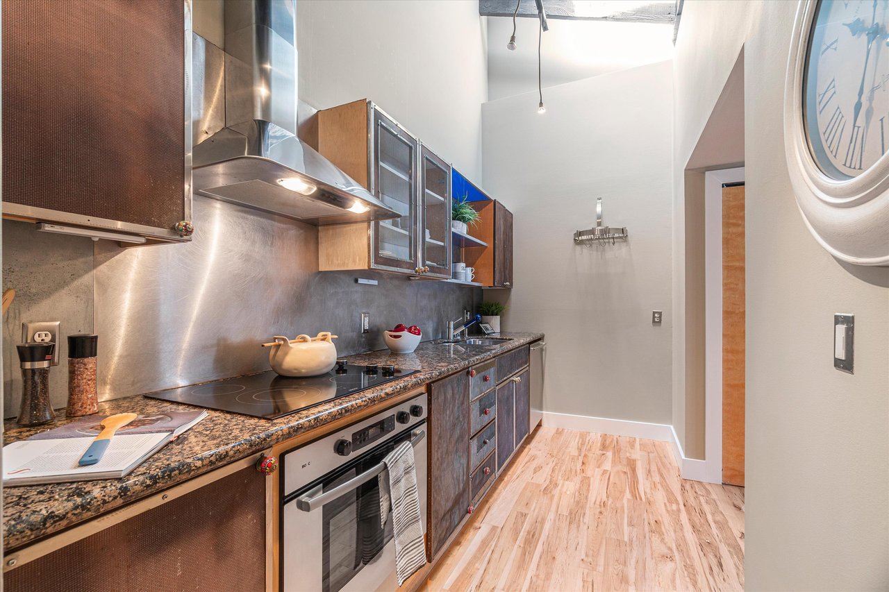 461 2nd Street, Unit C322