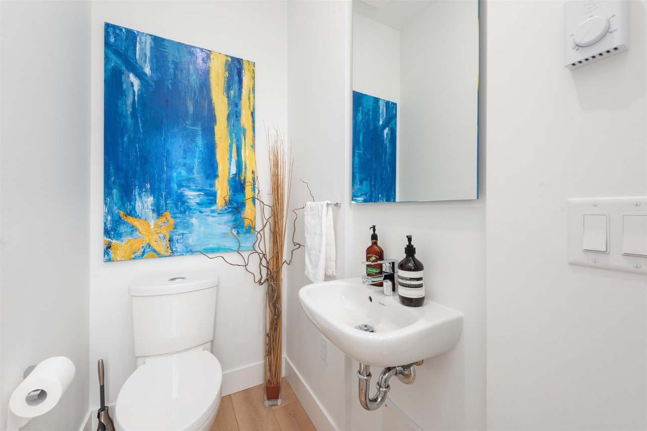 24-4726 Orca Wy