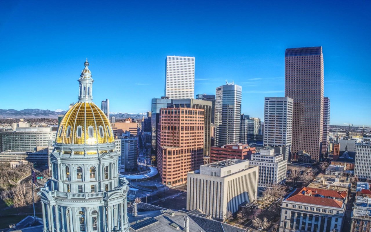 Downtown Denver vs Suburban Life: Which is Right for you? | December