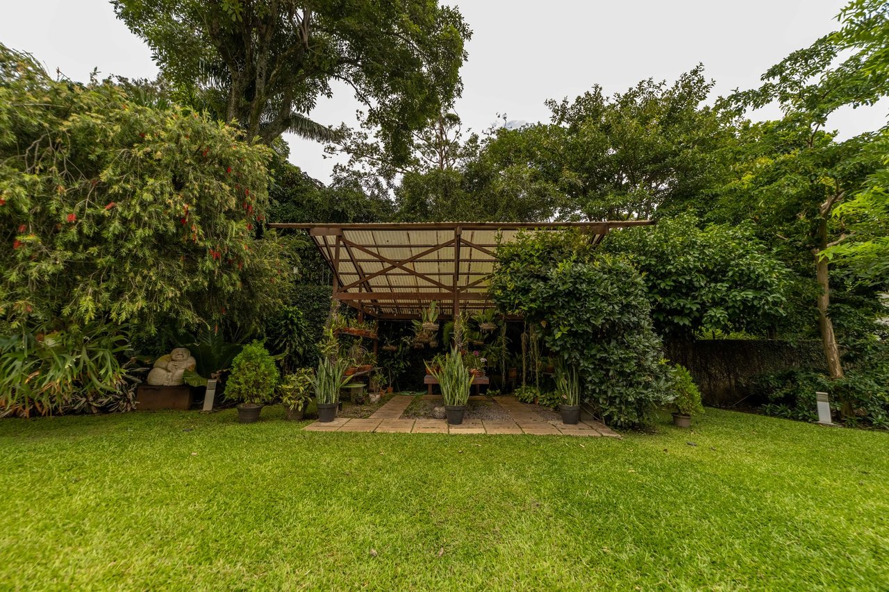 City Family Home, Escazu, San Jose