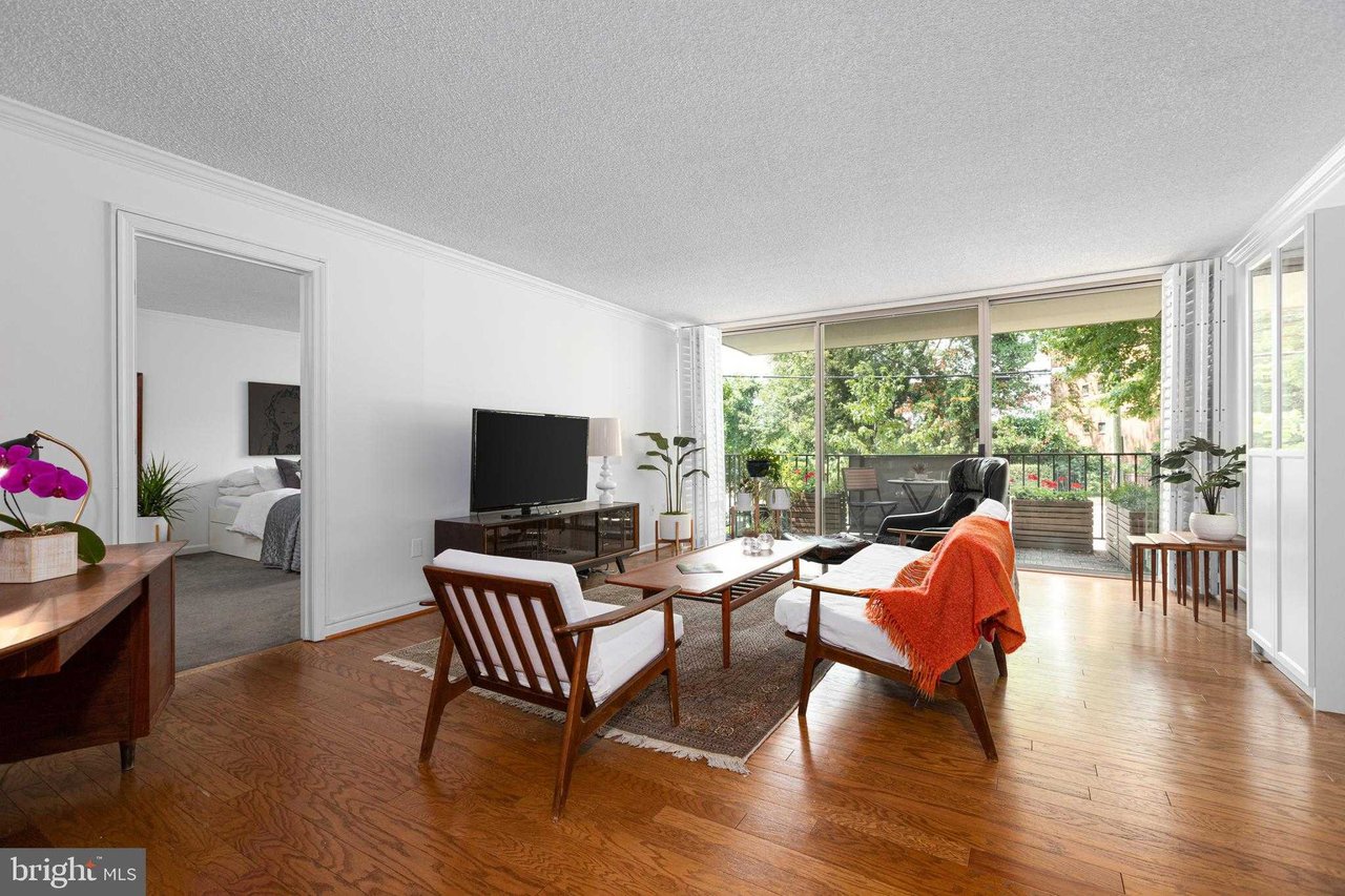 1515 S ARLINGTON RIDGE ROAD Unit 203