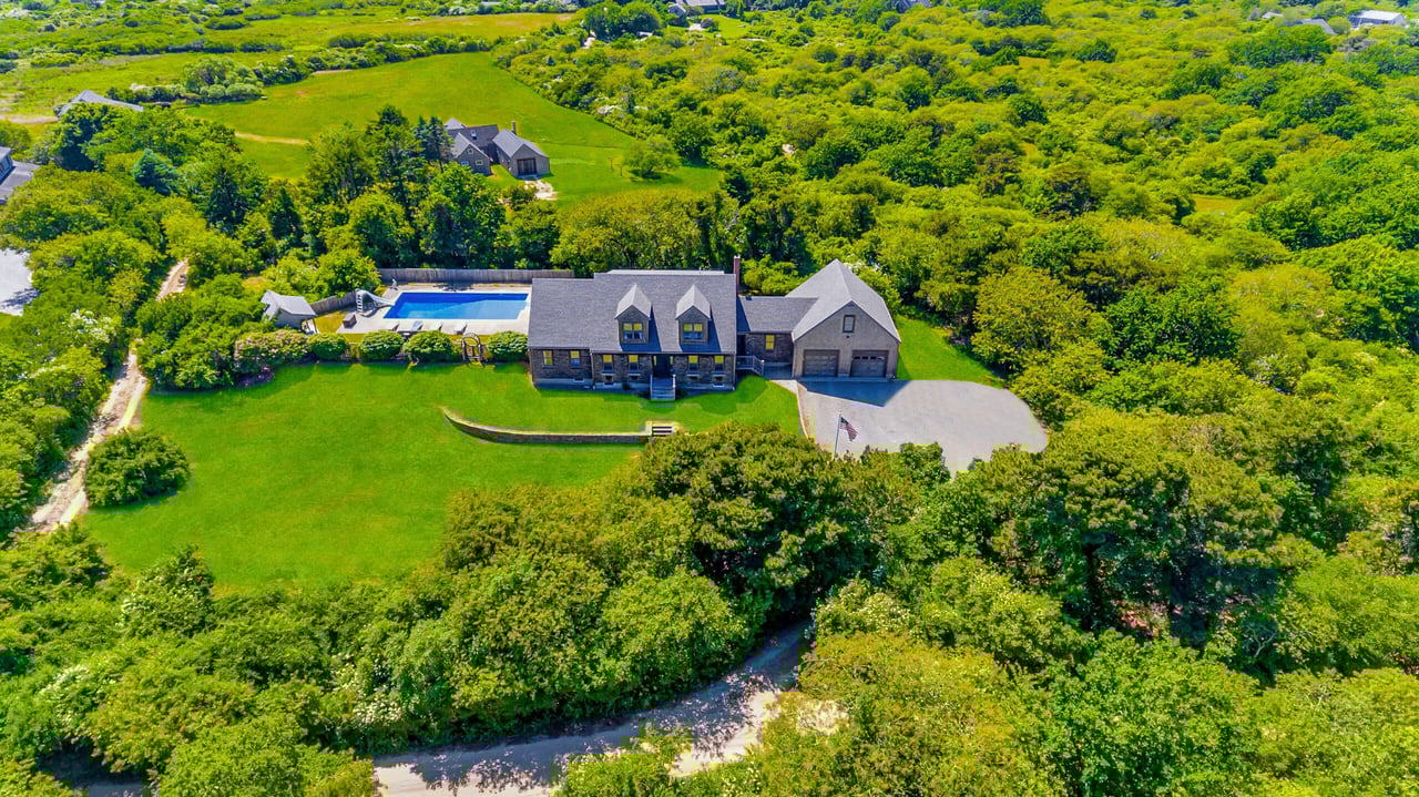 8 Burnt Swamp Ln