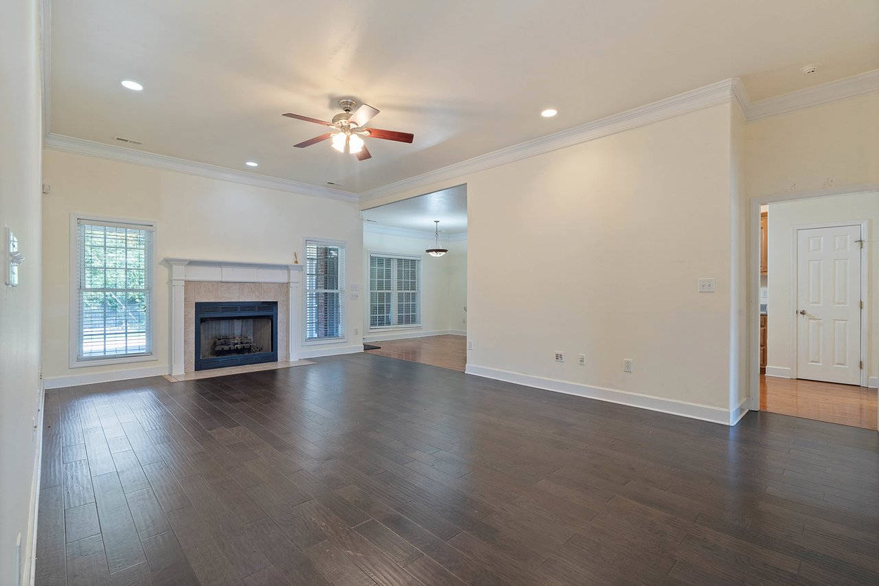 Spacious Home with Fenced Yard in Madison City Schools