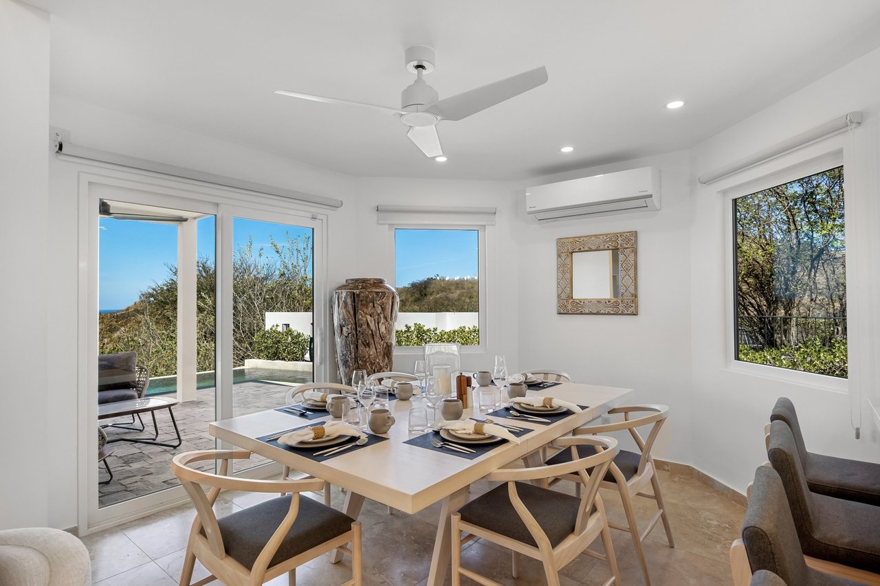 Renovated Tropical Ocean Estate, Flamingo, Guanacaste