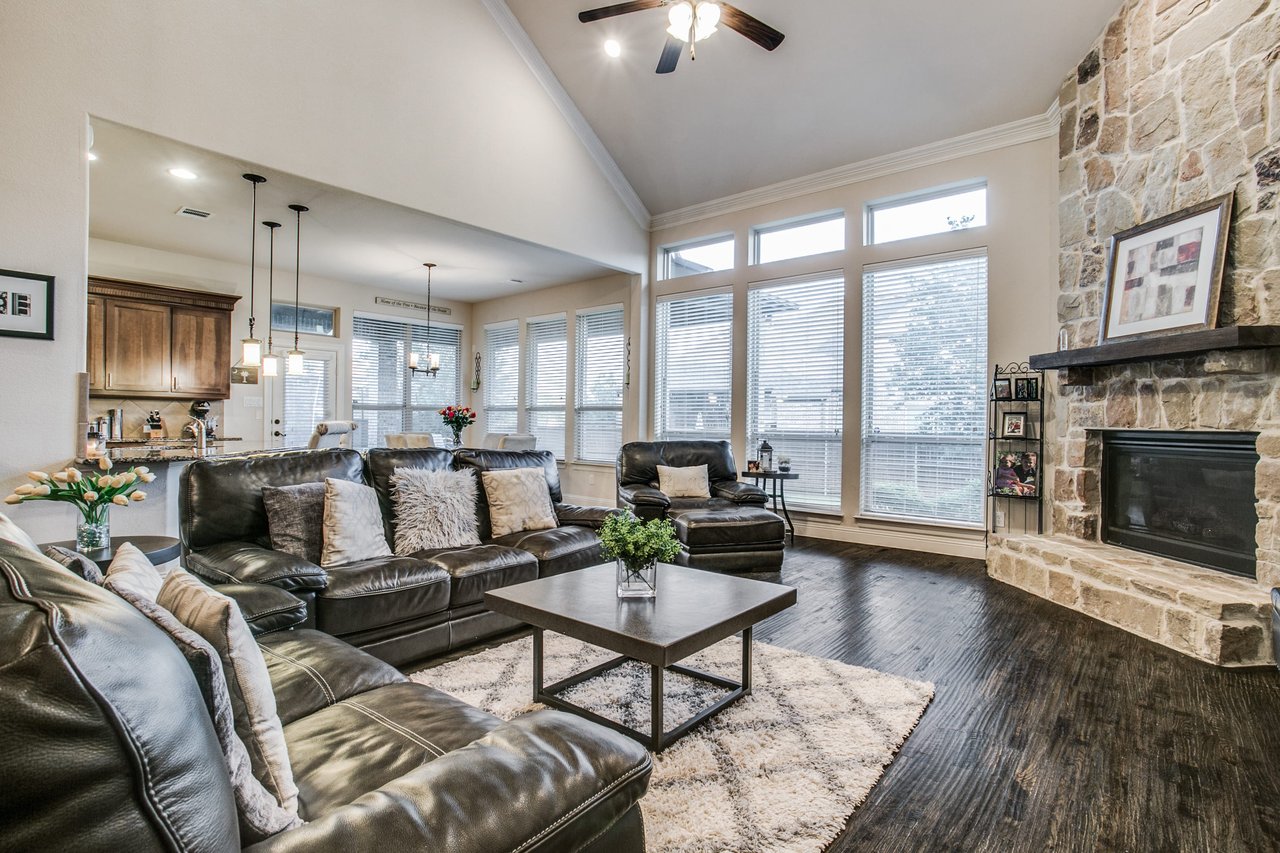 2212 Carrick Drive