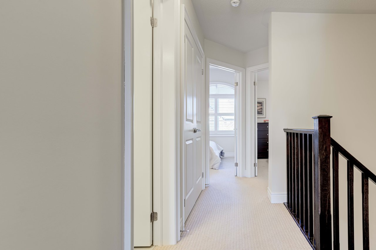 64 Bittersweet St