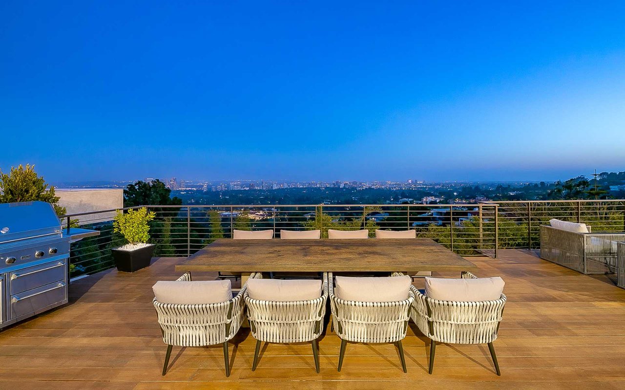 The Beverly Hills Skyline Villa