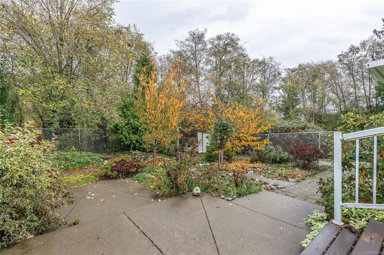852 Ankathem Pl